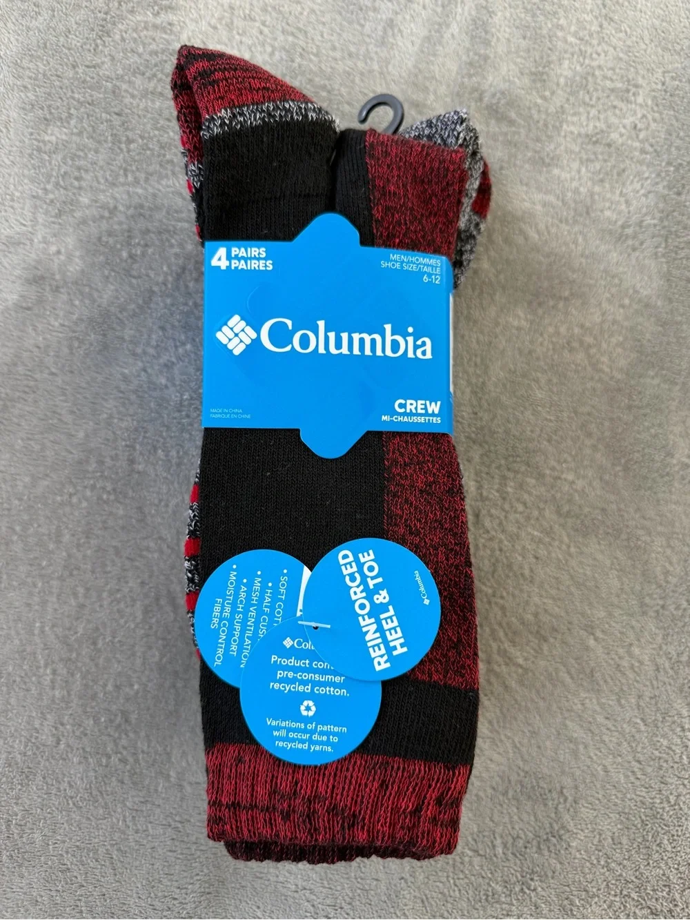 (4 Pairs) Columbia Men’s Red and Black Crew Socks